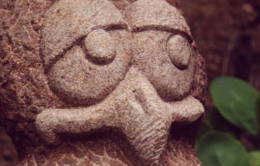 Sandstein figur eule
